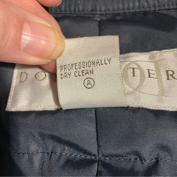 Doncaster 50/50 Down/Feather Fill Navy Gold Hardware Full Zip Pockets Coat Sz 8 - Picture 14 of 16